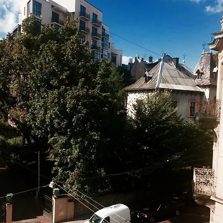 уютная квартирка в центре * Львів
